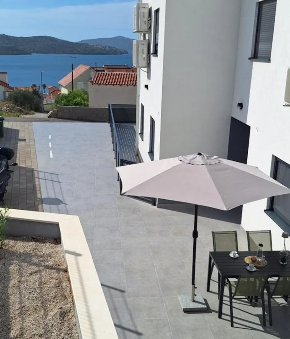 Apartment Gabrijel Okrug Gornji 0*,